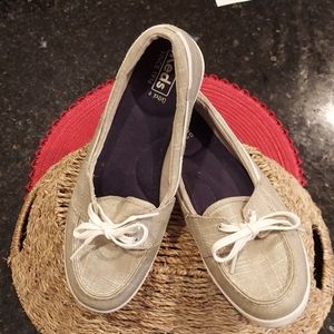 Keds Ortholite boat shoes size 9